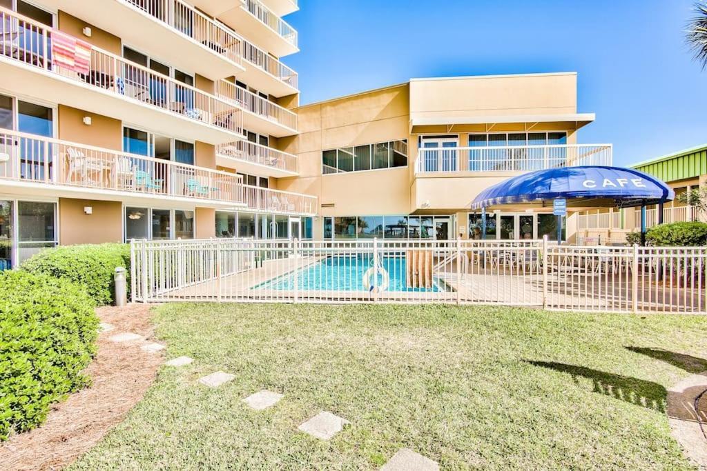 Pelican Beach Resort-Walkout Unit-On The Beach Destin Bagian luar foto