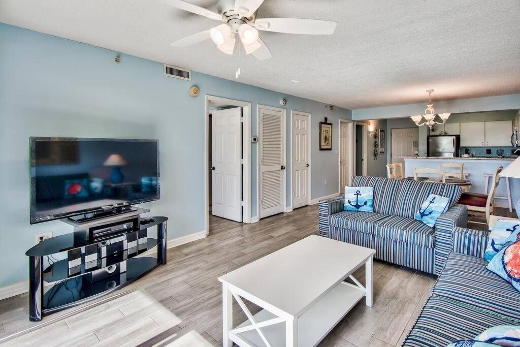 Pelican Beach Resort-Walkout Unit-On The Beach Destin Bagian luar foto