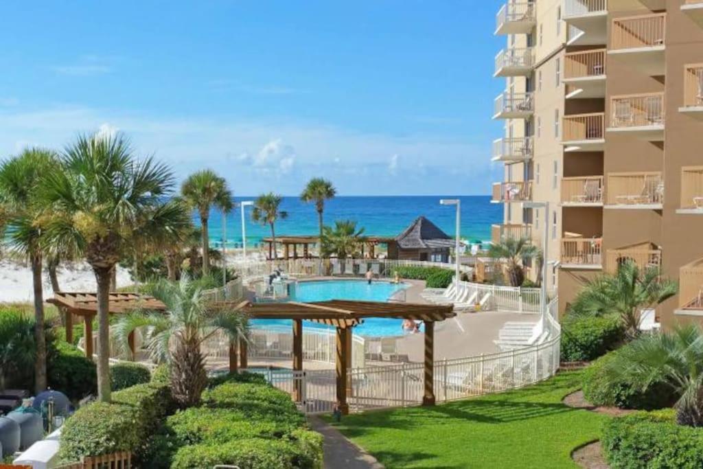 Pelican Beach Resort-Walkout Unit-On The Beach Destin Bagian luar foto