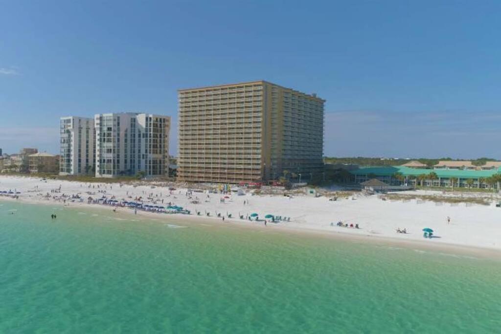 Pelican Beach Resort-Walkout Unit-On The Beach Destin Bagian luar foto