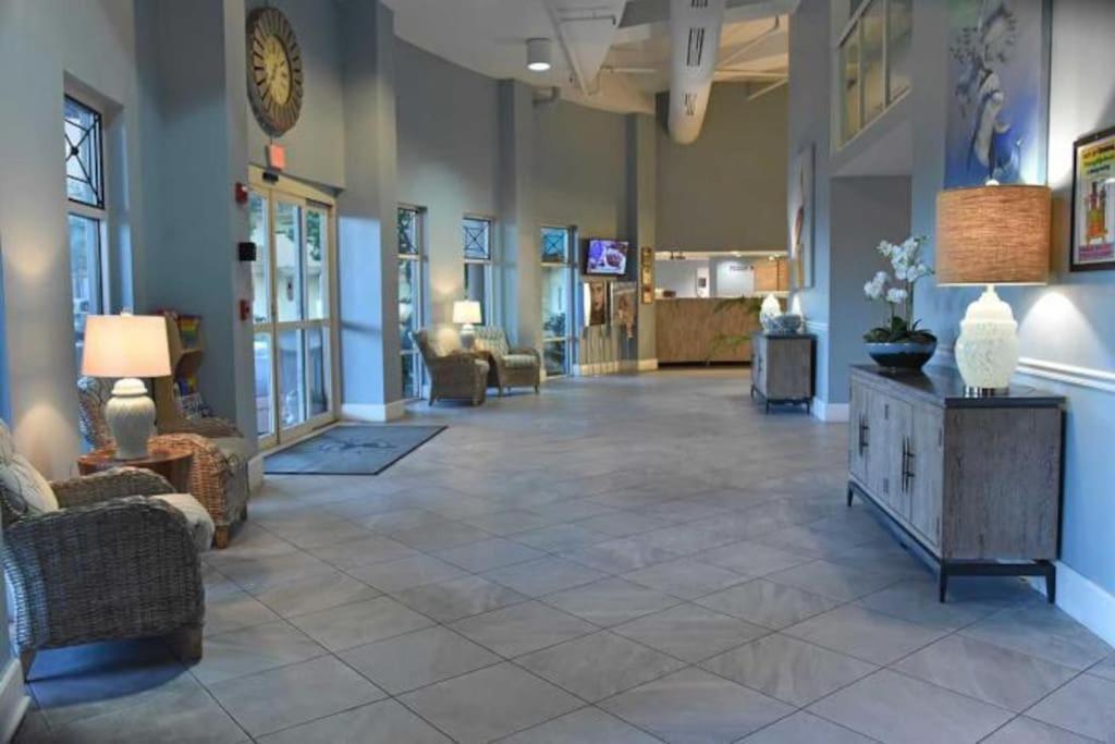 Pelican Beach Resort-Walkout Unit-On The Beach Destin Bagian luar foto